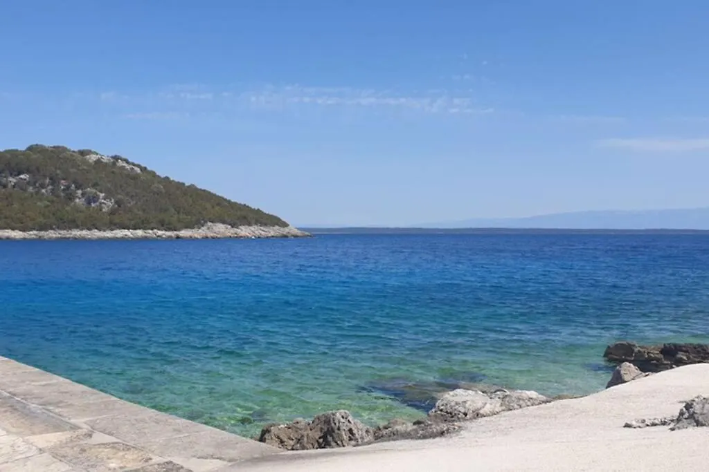 Apartman Opal Cunski 0*,  Croatia